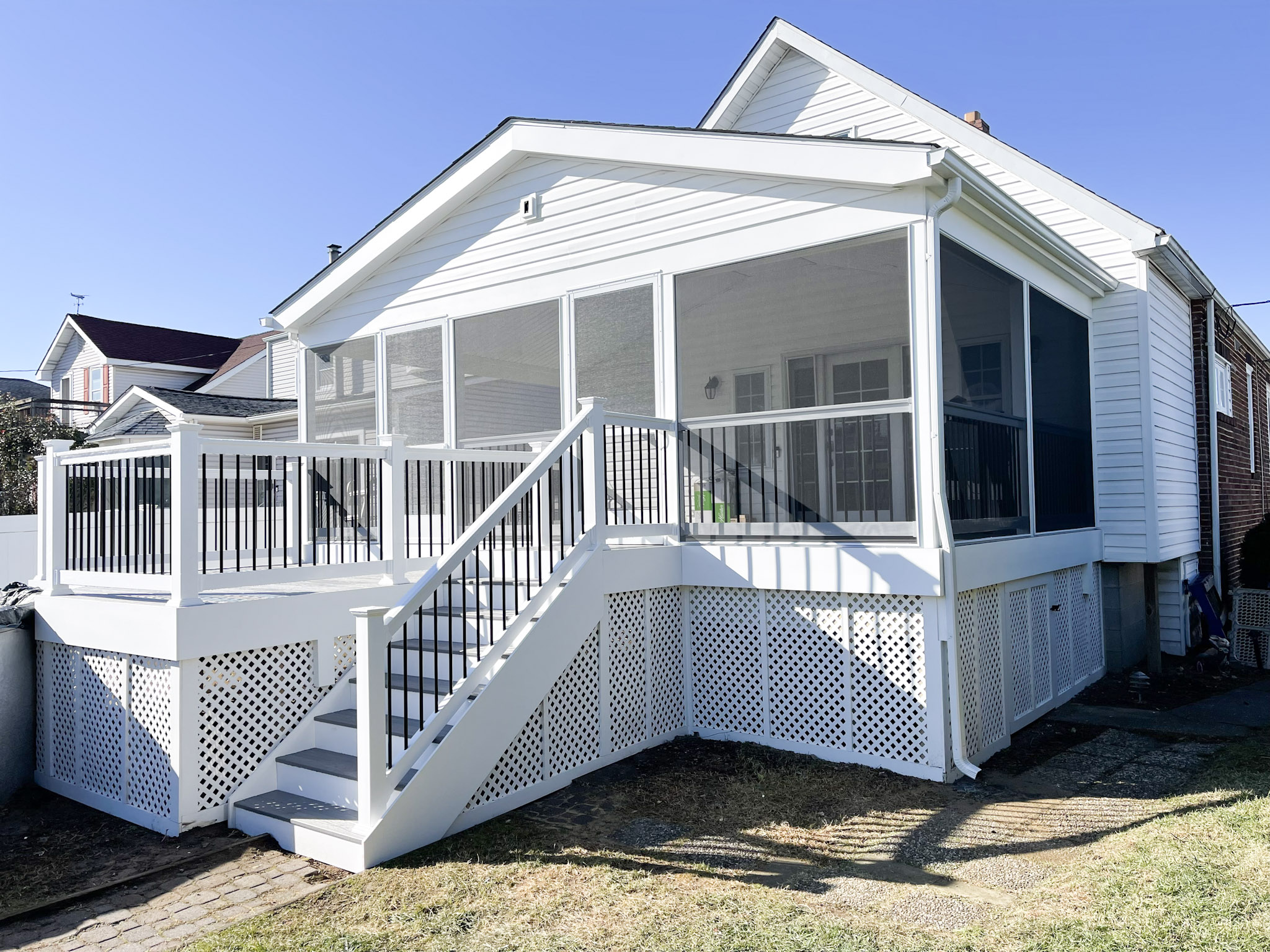 Screened Porch Builders in Howard & Anne Arundel Counties, MD | Top Notch Decks & Patios